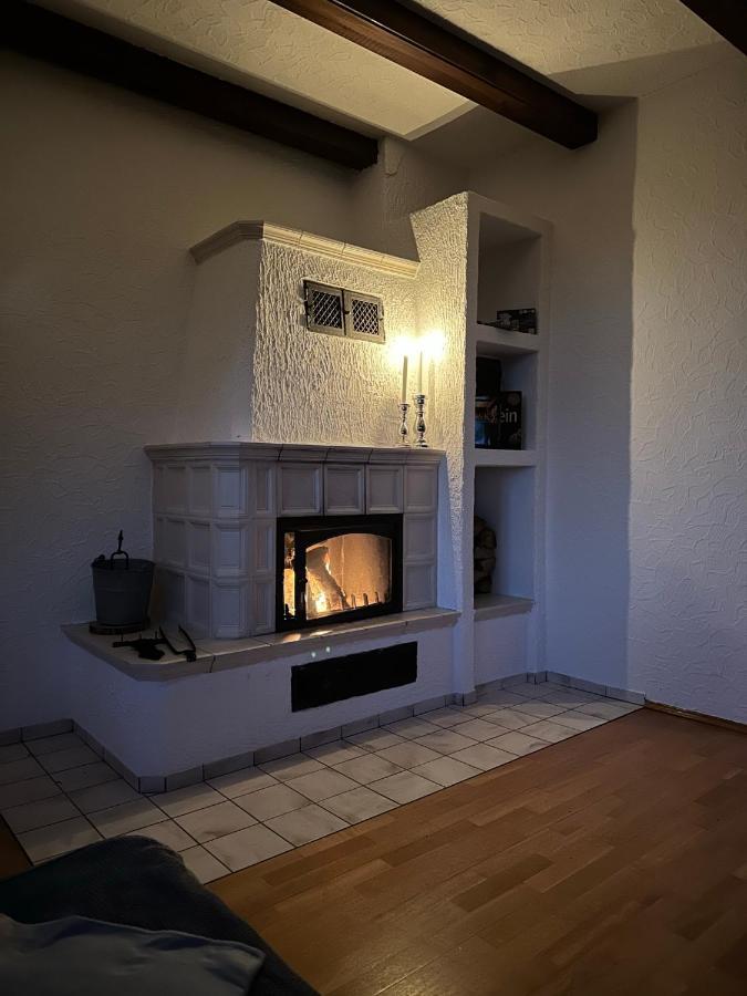 98Qm Wohnung Im Villenviertel - Voll Ausgestattet Mit Balkon Und Kamin - Wlan Gratis Wilhelmshaven Exterior photo