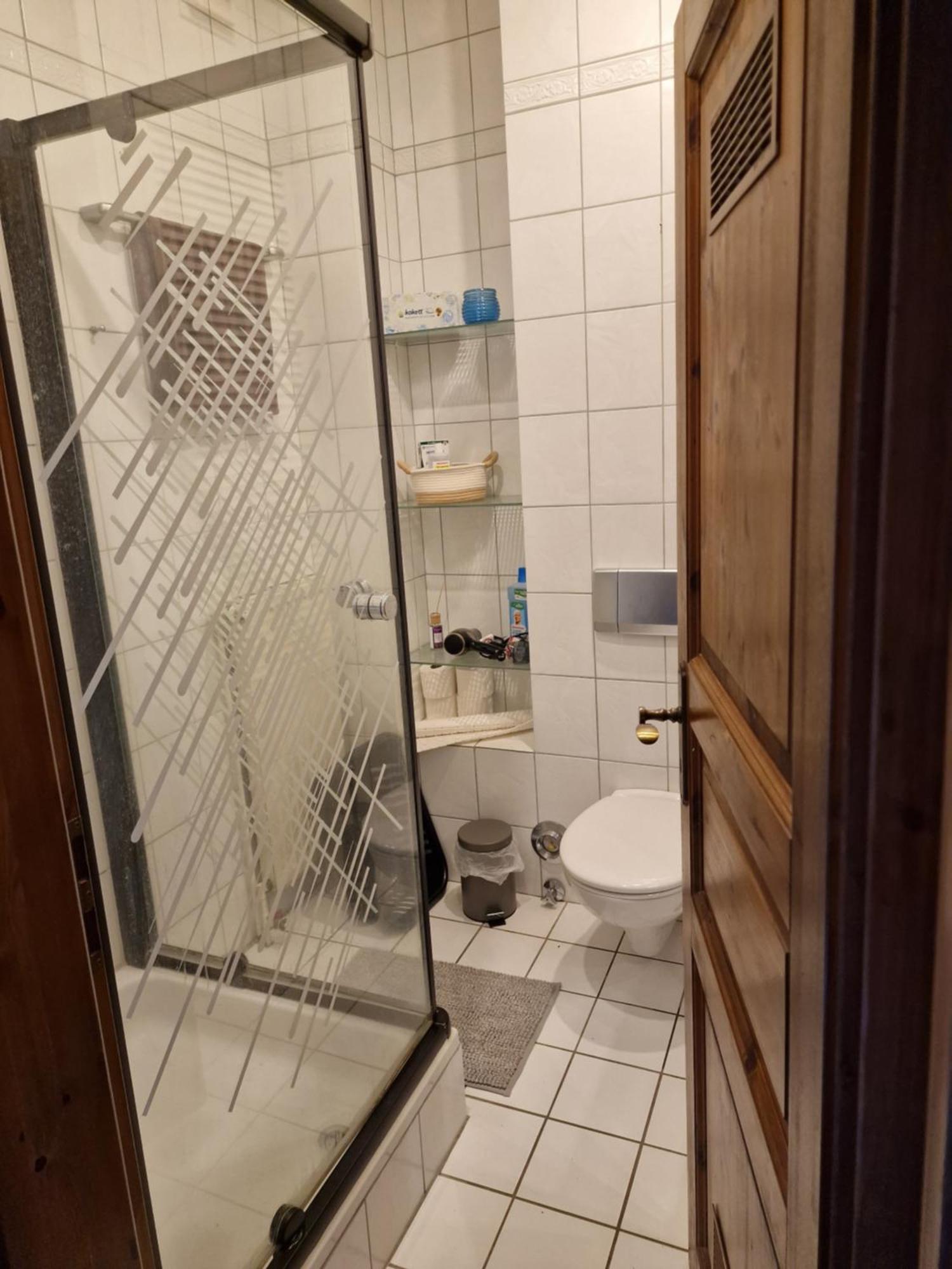 98Qm Wohnung Im Villenviertel - Voll Ausgestattet Mit Balkon Und Kamin - Wlan Gratis Wilhelmshaven Exterior photo